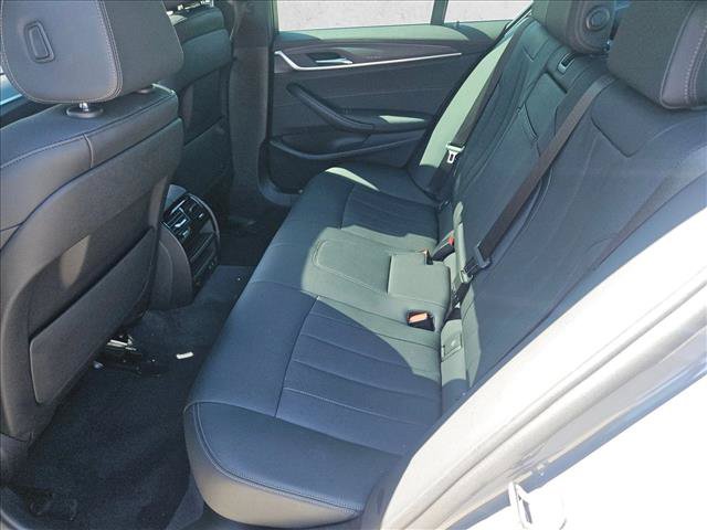 Used 2022 BMW 530i RWD image 10