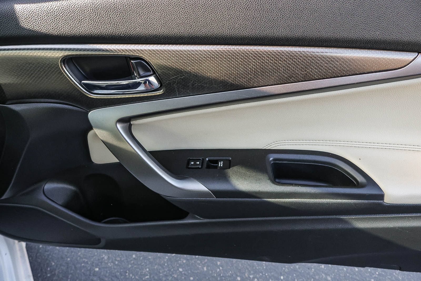 Used 2016 Honda Accord EX-L image 19