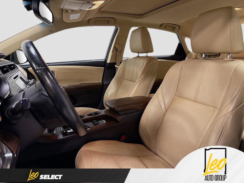Used 2015 Toyota Avalon XLE Touring FWD image 21