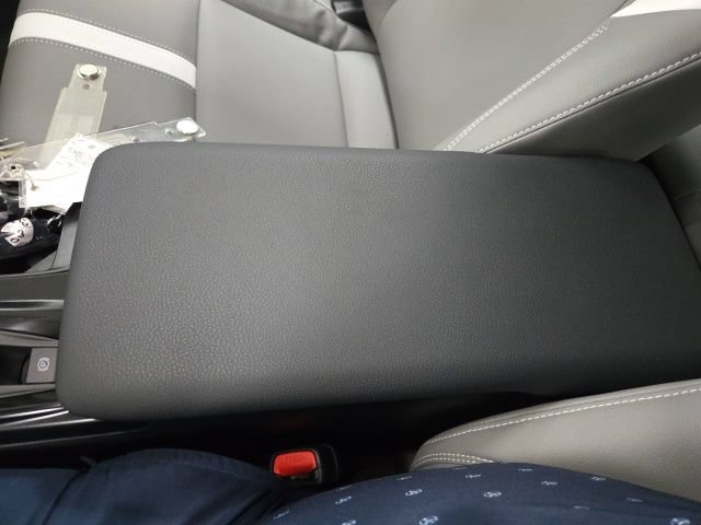 New 2026 Toyota Camry SE AWD/4WD image 25