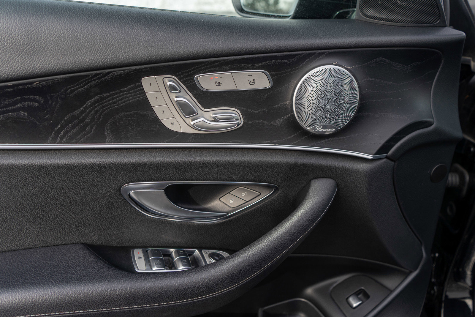 Used 2019 Mercedes-Benz E 300 4MATIC image 16