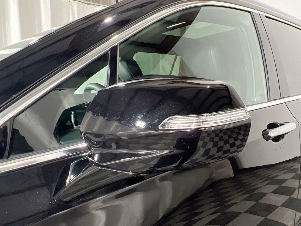 Used 2024 Cadillac XT6 Premium Luxury w/ LPO, Floor Liner Package image 14