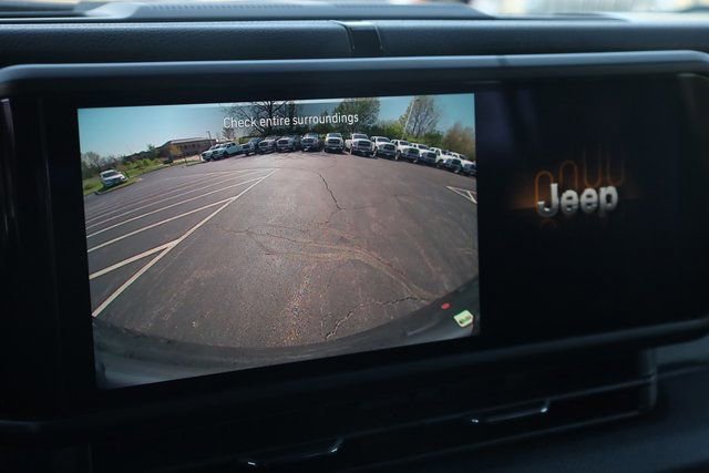 New 2025 Jeep Wrangler Sport S image 15