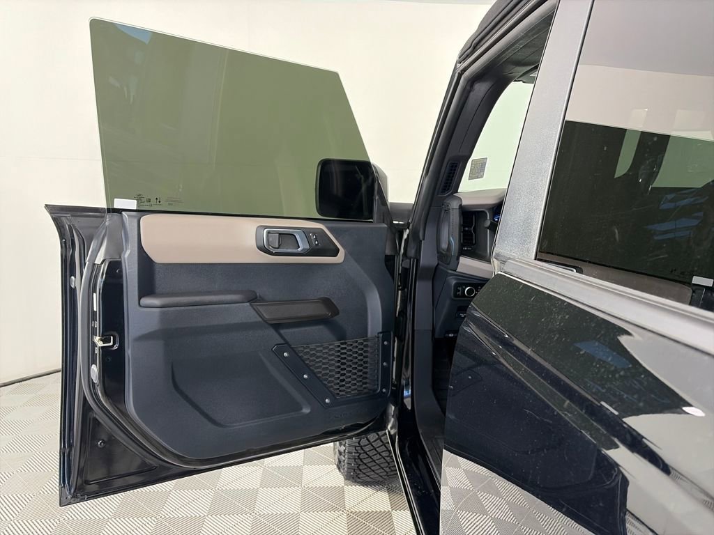 Certified 2024 Ford Bronco Wildtrak image 10