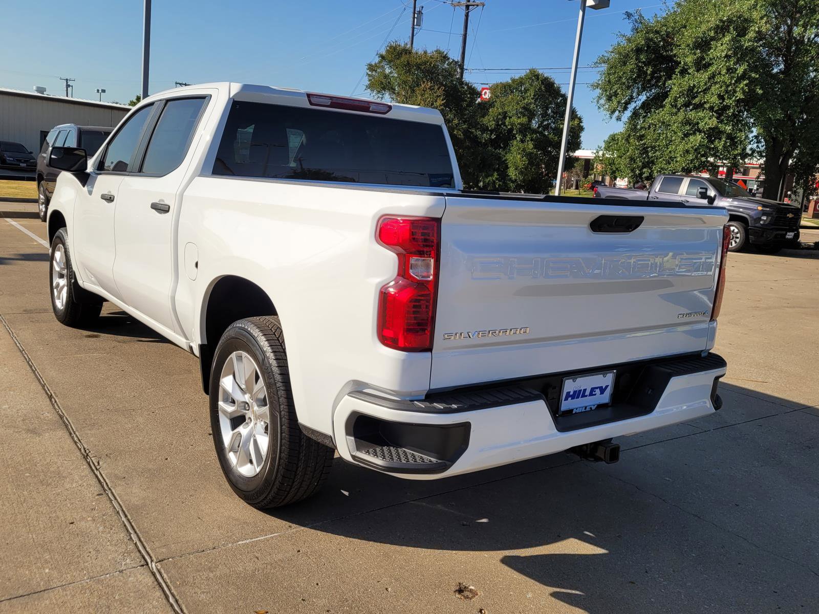 New 2026 Chevrolet Silverado 1500 Custom RWD image 3