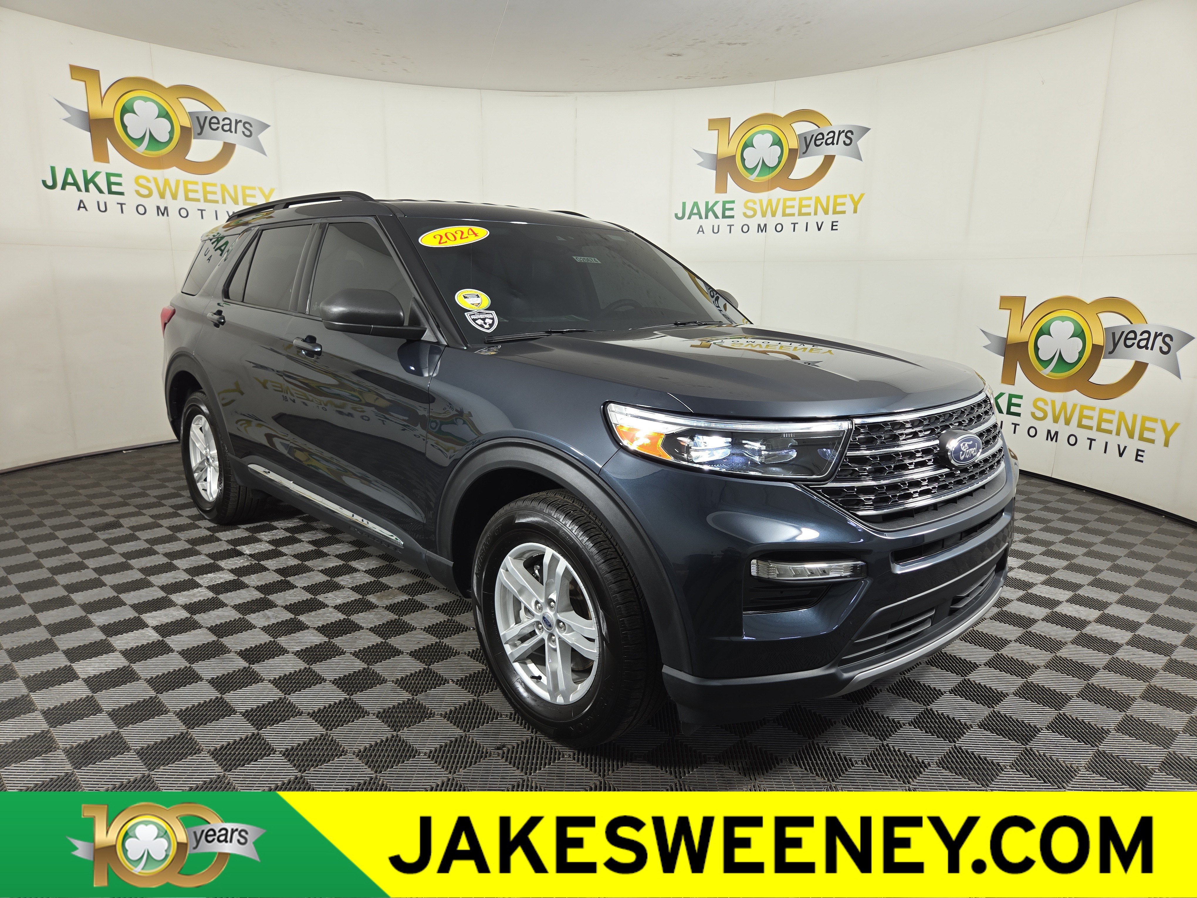 Used 2024 Ford Explorer XLT w/ Equipment Group 202A AWD/4WD video 1