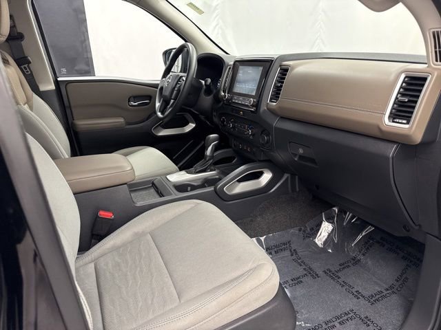Used 2022 Nissan Frontier SV w/ Technology Package image 24
