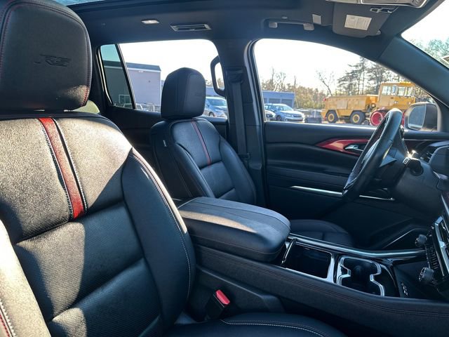 Used 2025 Chevrolet Traverse RS w/ LPO, Floor Liner Package image 18