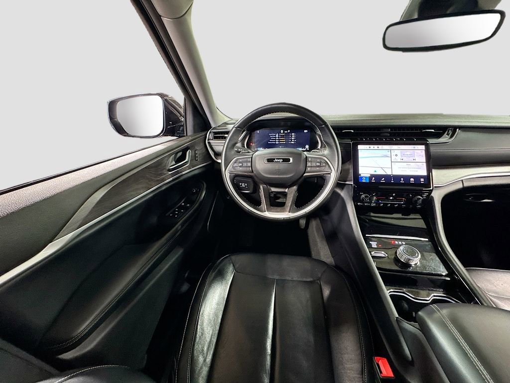 Used 2022 Jeep Grand Cherokee L Limited w/ Trailer Tow Group (B) AWD/4WD image 15