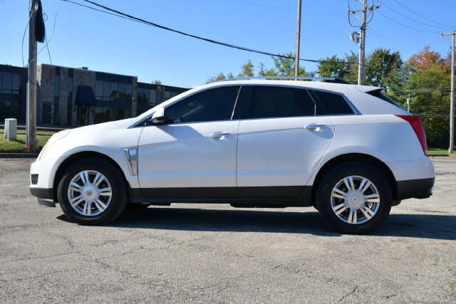 Used 2015 Cadillac SRX Luxury FWD image 4