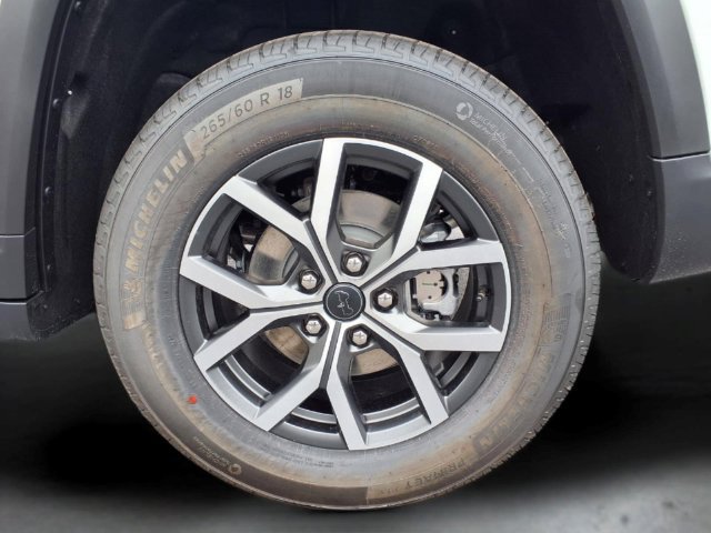 New 2027 Jeep Grand Cherokee Laredo X AWD/4WD image 12