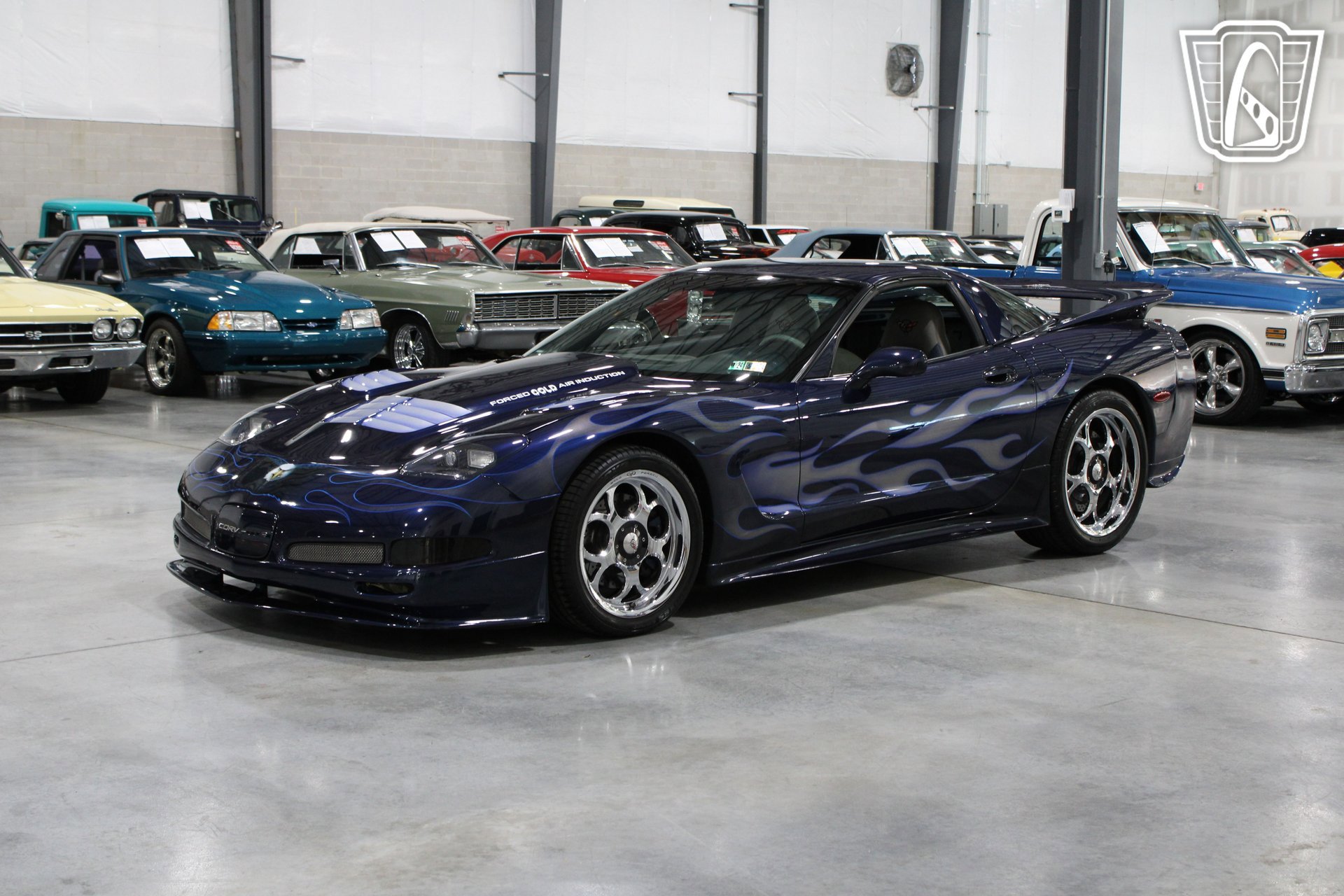 Used 2000 Chevrolet Corvette Coupe image 2