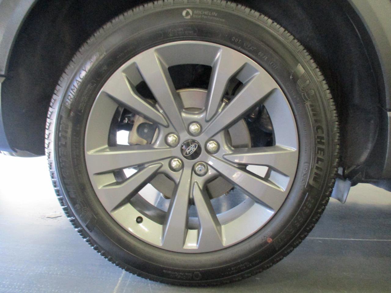 Used 2023 Ford Explorer XLT w/ Equipment Group 202A image 30