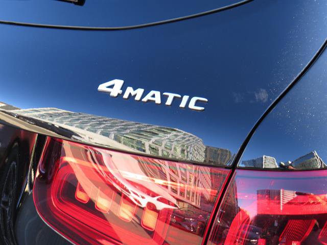 Used 2022 Mercedes-Benz GLC 300 4MATIC image 25
