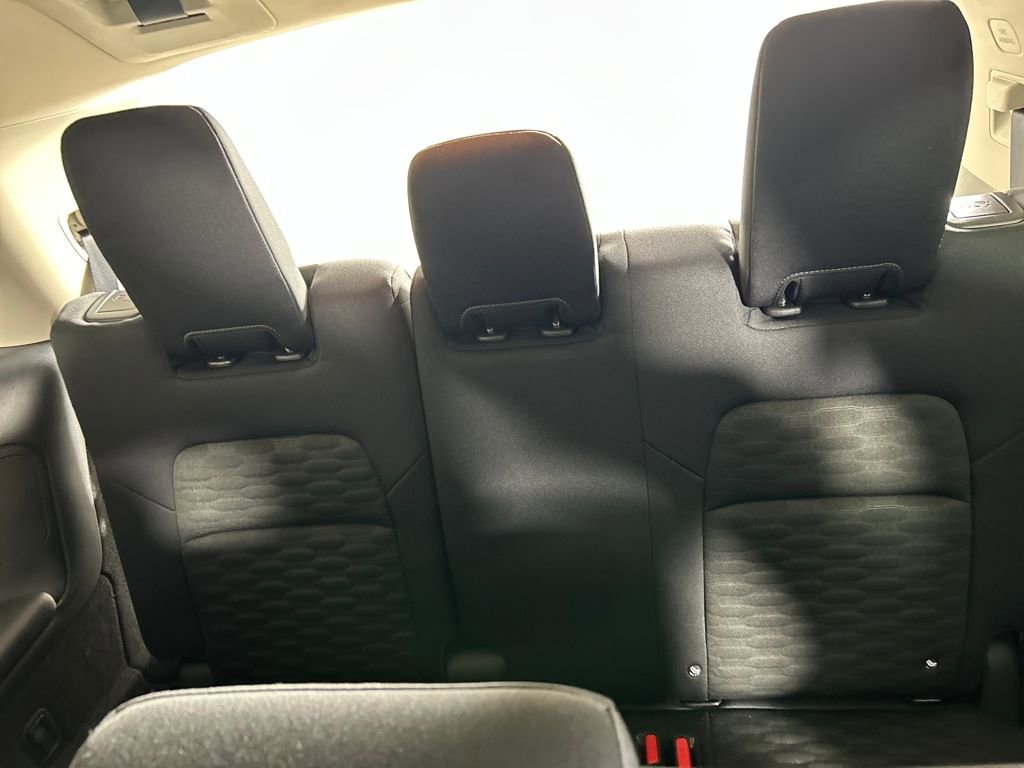 Used 2024 Nissan Pathfinder SV image 20