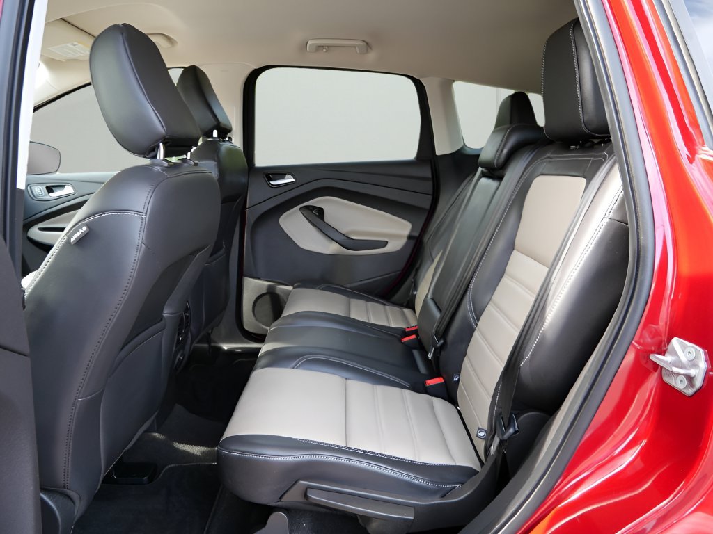 Used 2019 Ford Escape SEL AWD/4WD image 11