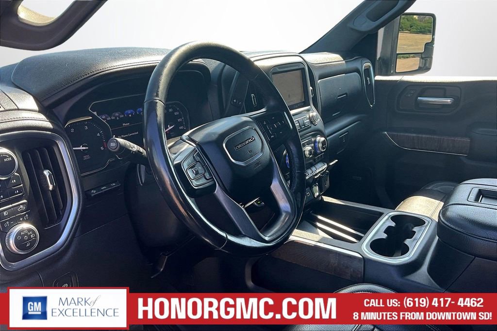 Used 2020 GMC Sierra 2500 Denali w/ Denali Ultimate Package AWD/4WD image 18