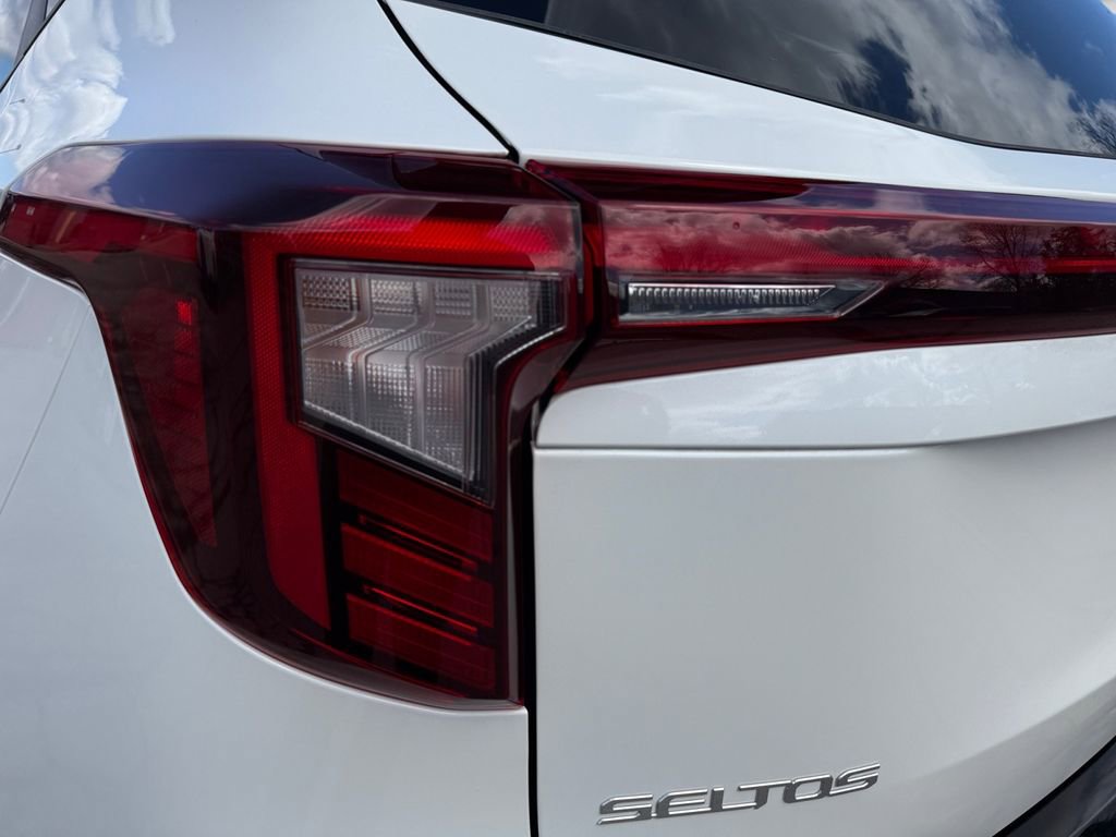 New 2026 Kia Seltos S AWD/4WD image 21