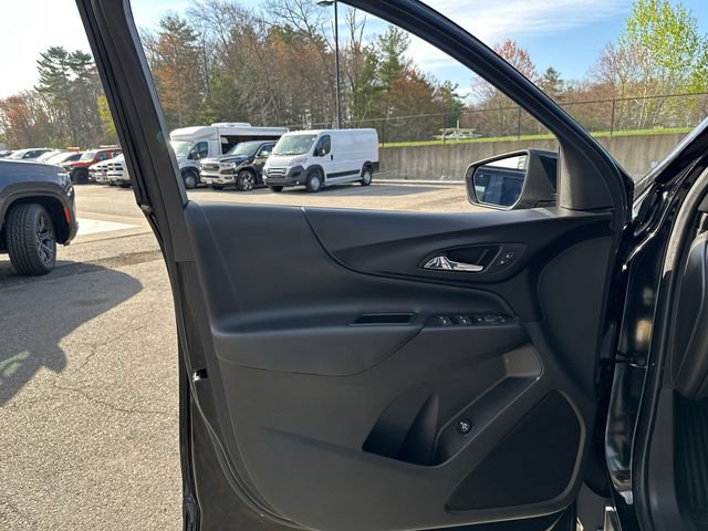 Used 2024 Chevrolet Equinox LT AWD/4WD image 23