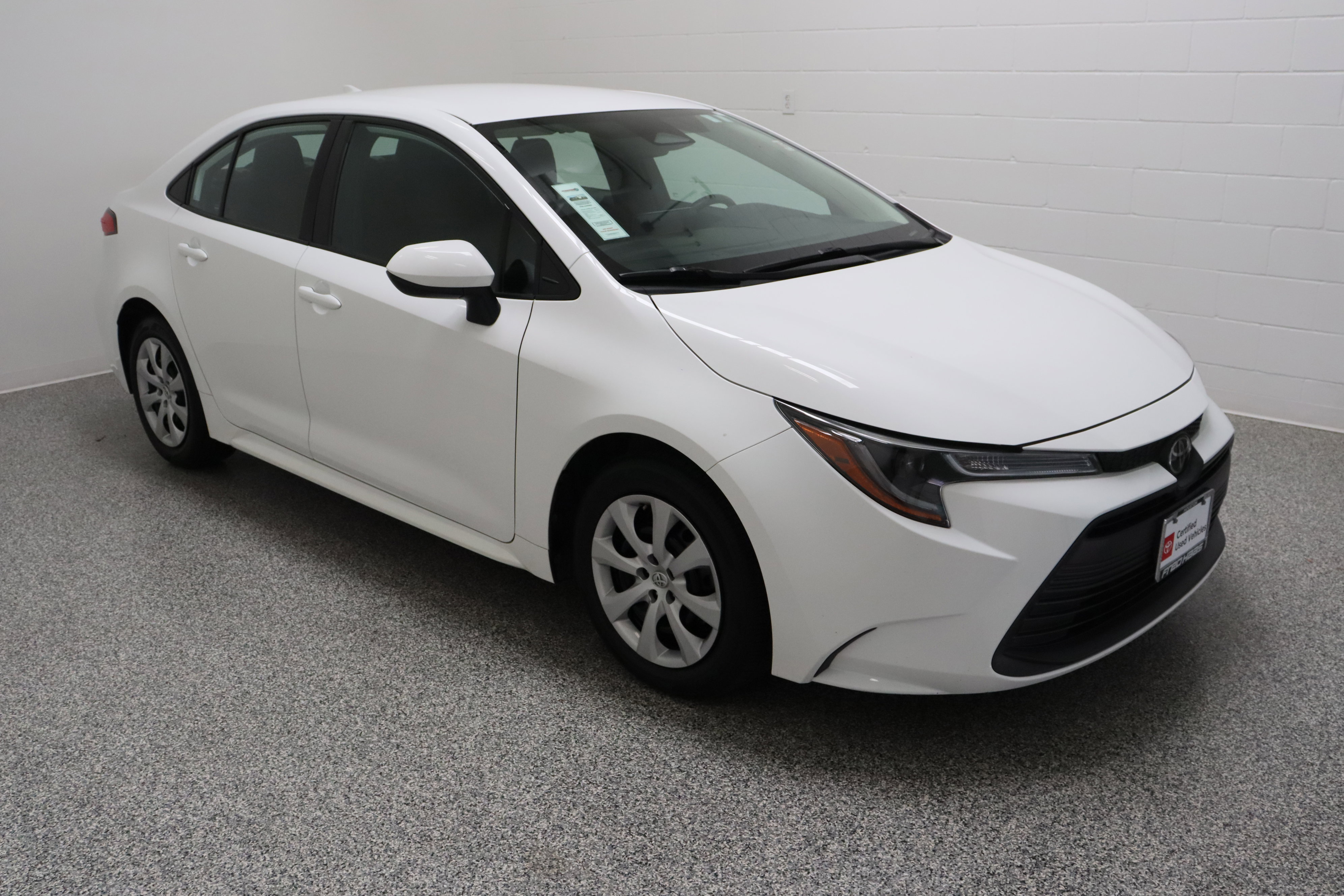 Certified 2024 Toyota Corolla LE FWD image 4
