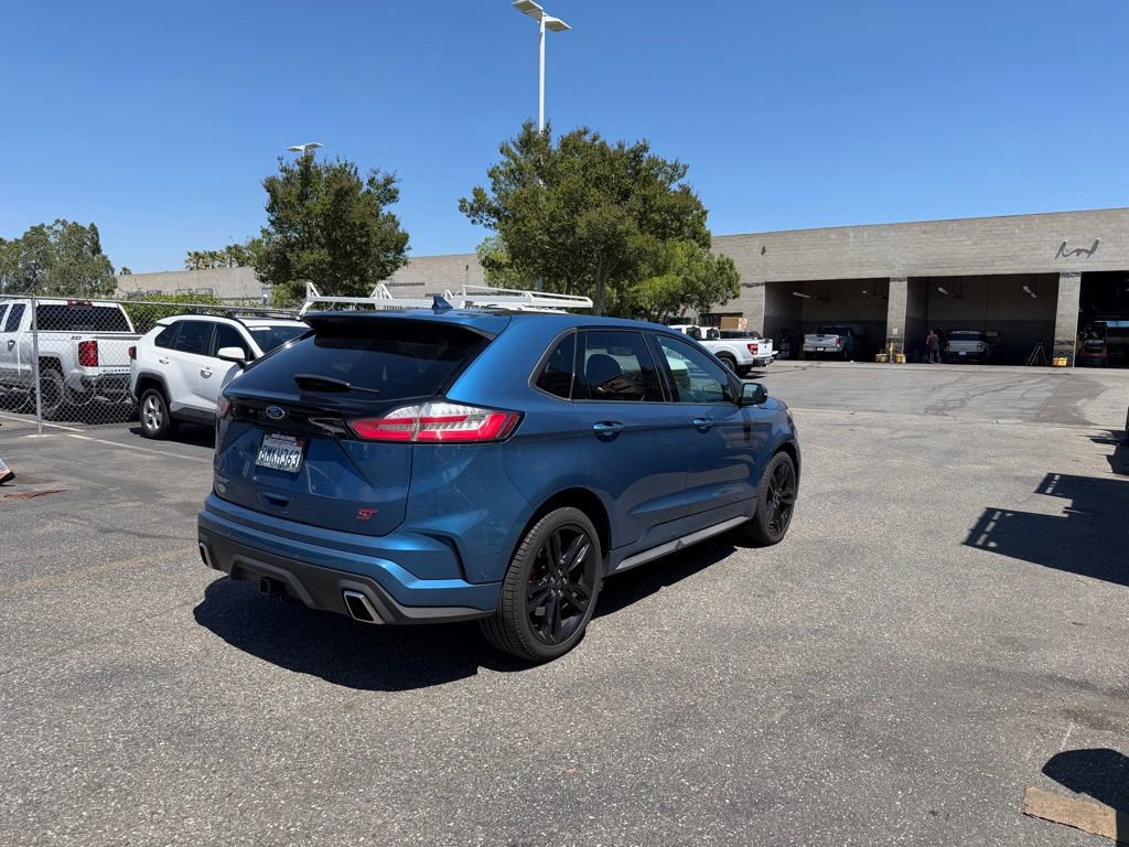 Used 2019 Ford Edge ST w/ Equipment Group 401A image 3