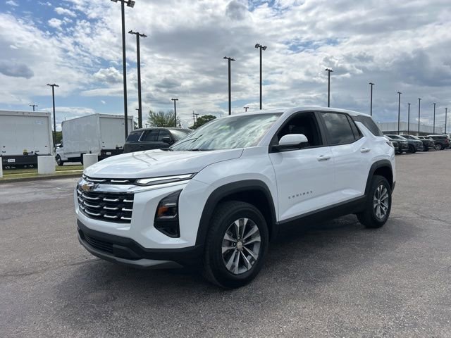 New 2026 Chevrolet Equinox LT w/ Convenience Package II FWD image 7