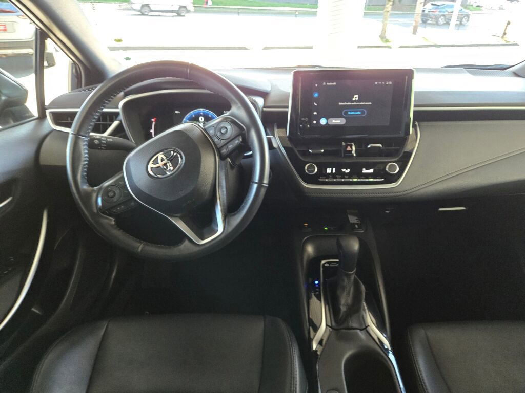 Used 2024 Toyota Corolla XSE image 11