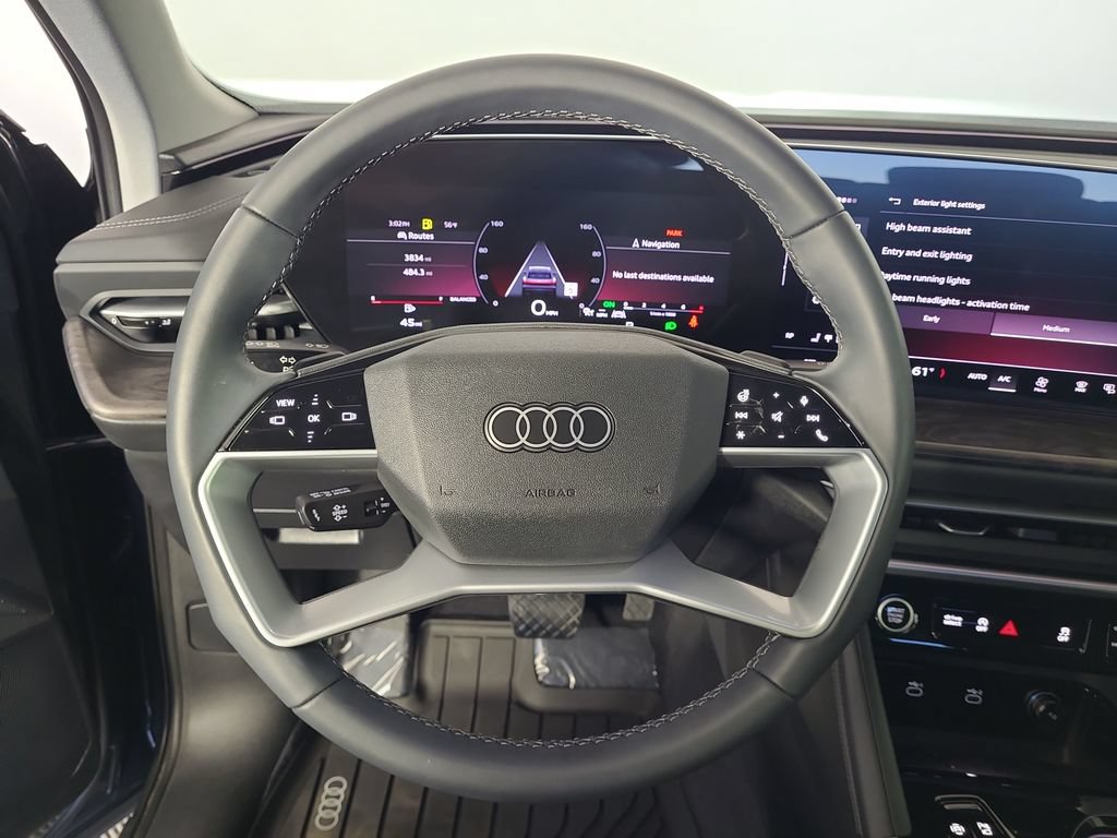 Used 2025 Audi Q5 Premium AWD/4WD image 12