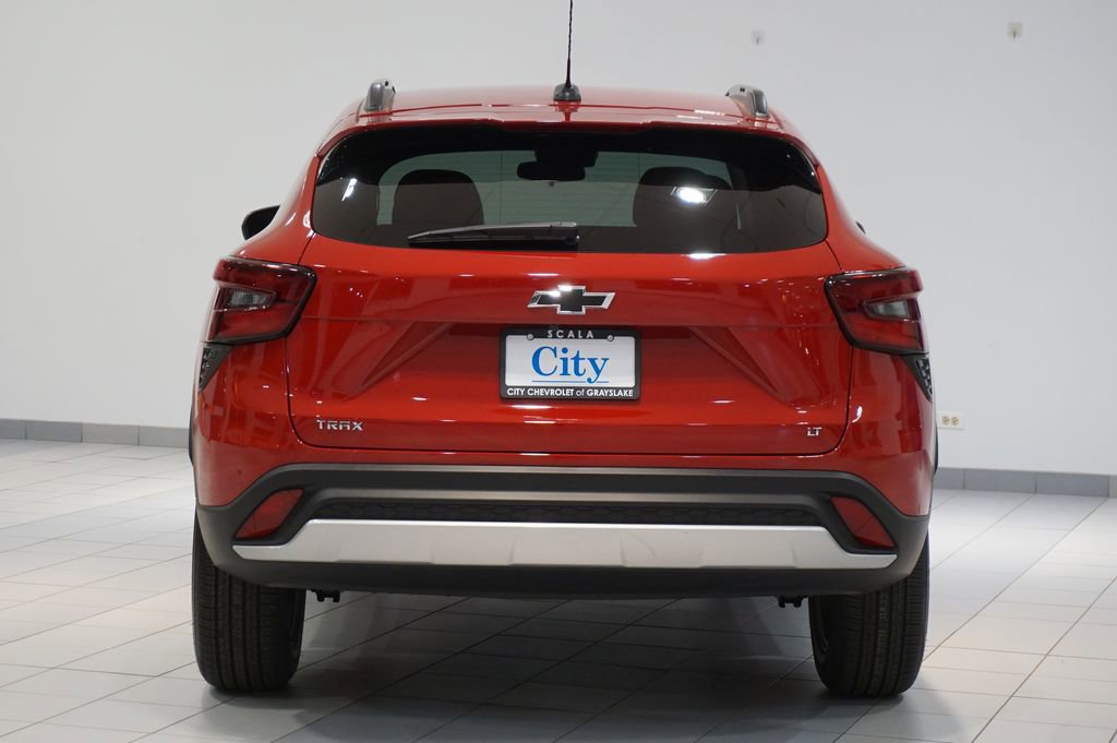 New 2026 Chevrolet Trax LT image 6