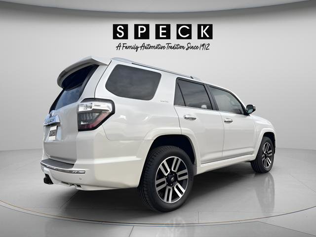 Used 2018 Toyota 4Runner Limited AWD/4WD image 7