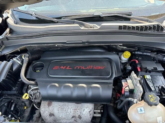 Used 2017 Jeep Renegade Trailhawk AWD/4WD image 29