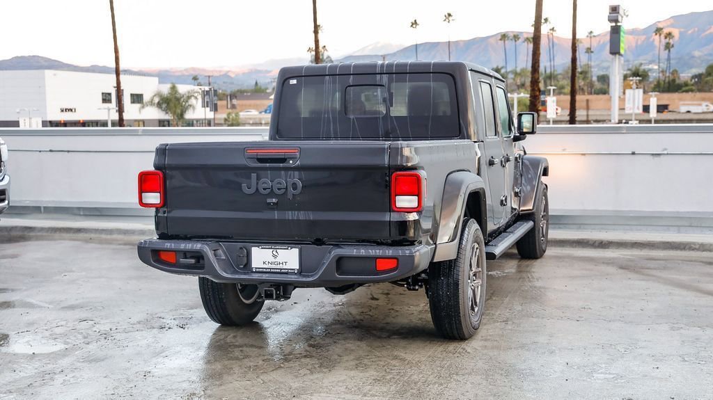 New 2026 Jeep Gladiator Sport image 9