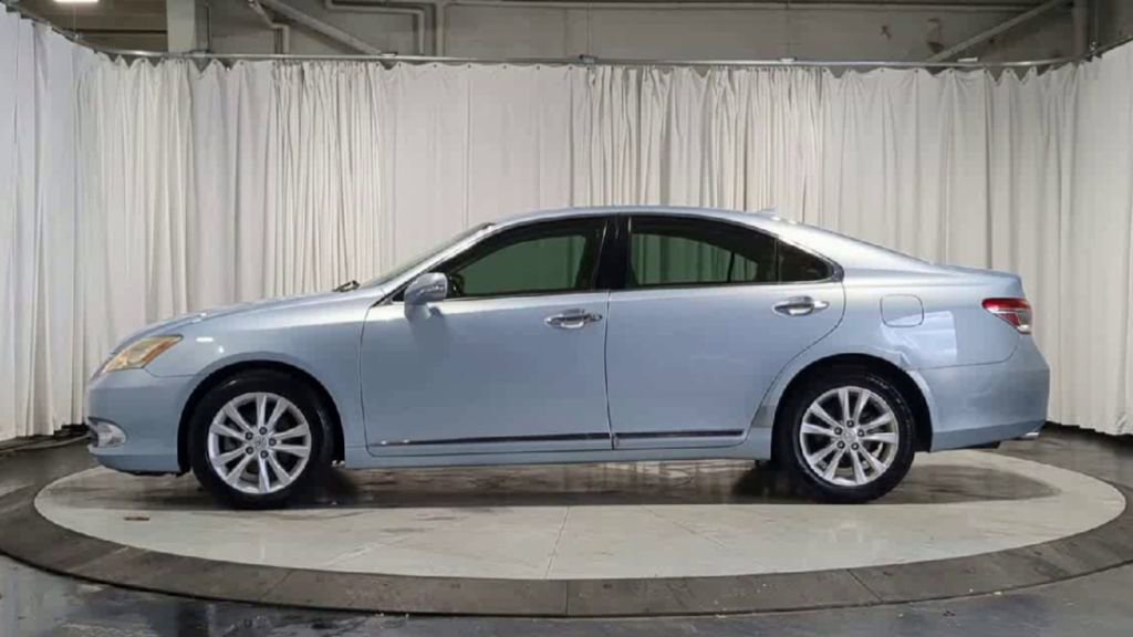 Used 2011 Lexus ES 350 FWD image 6