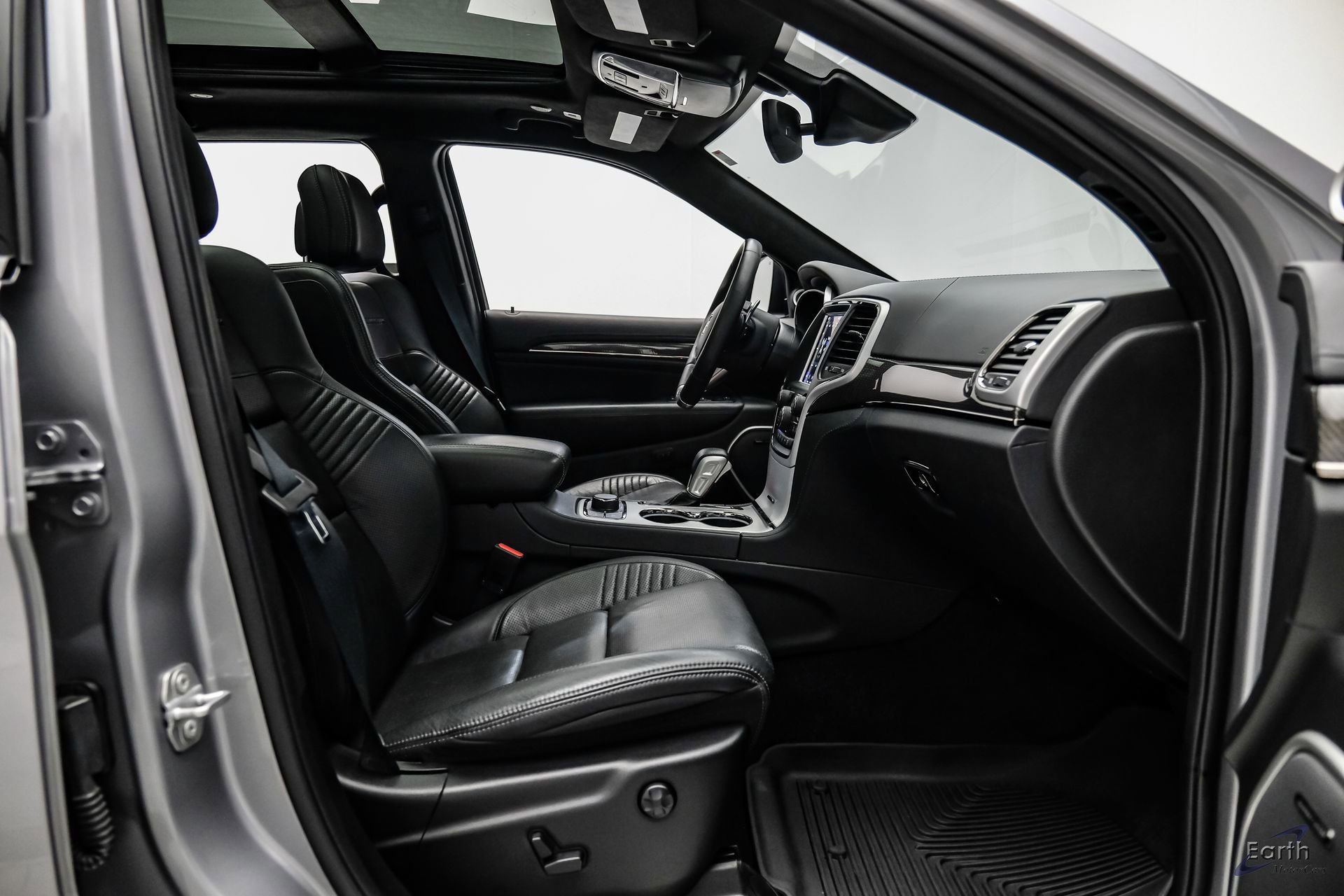 Used 2018 Jeep Grand Cherokee Trackhawk image 50