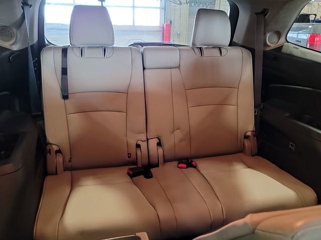 Used 2017 Honda Pilot Touring image 34