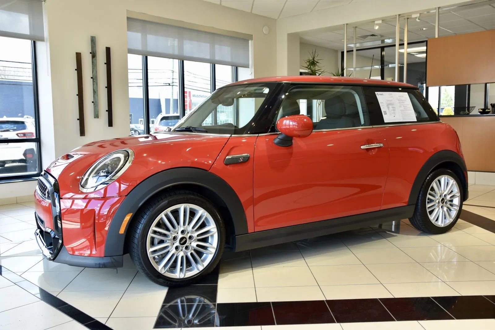 Used 2024 MINI Cooper S FWD image 3