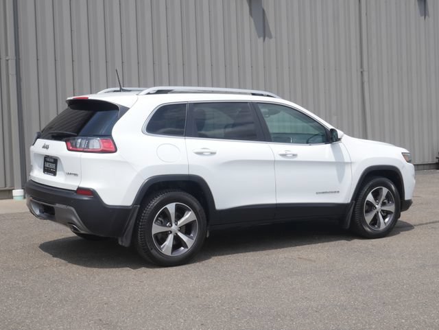 Used 2021 Jeep Cherokee Limited w/ Elite Package AWD/4WD image 11