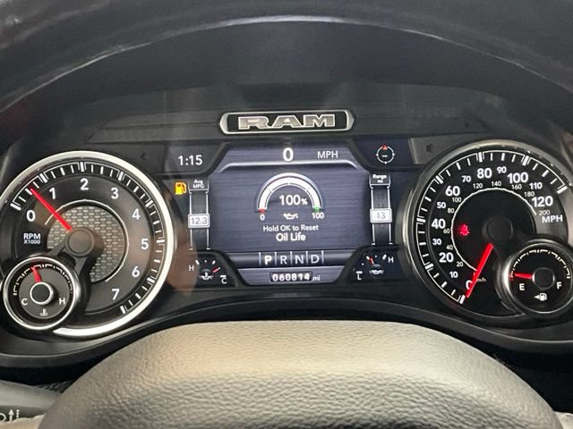 Used 2019 RAM 1500 Laramie w/ Sport Appearance Package AWD/4WD image 9
