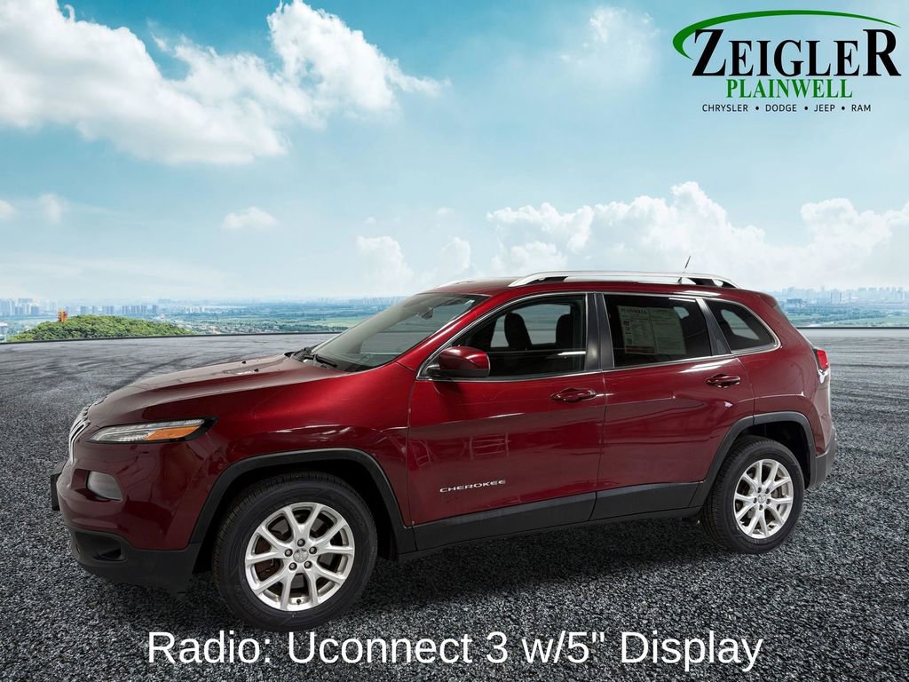 Used 2018 Jeep Cherokee Latitude FWD image 3