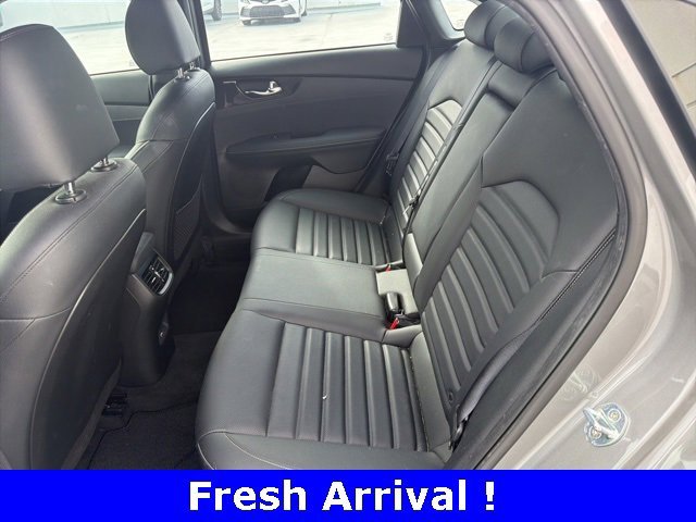 Used 2022 Kia Forte GT-Line w/ GT-Line Premium Package image 11