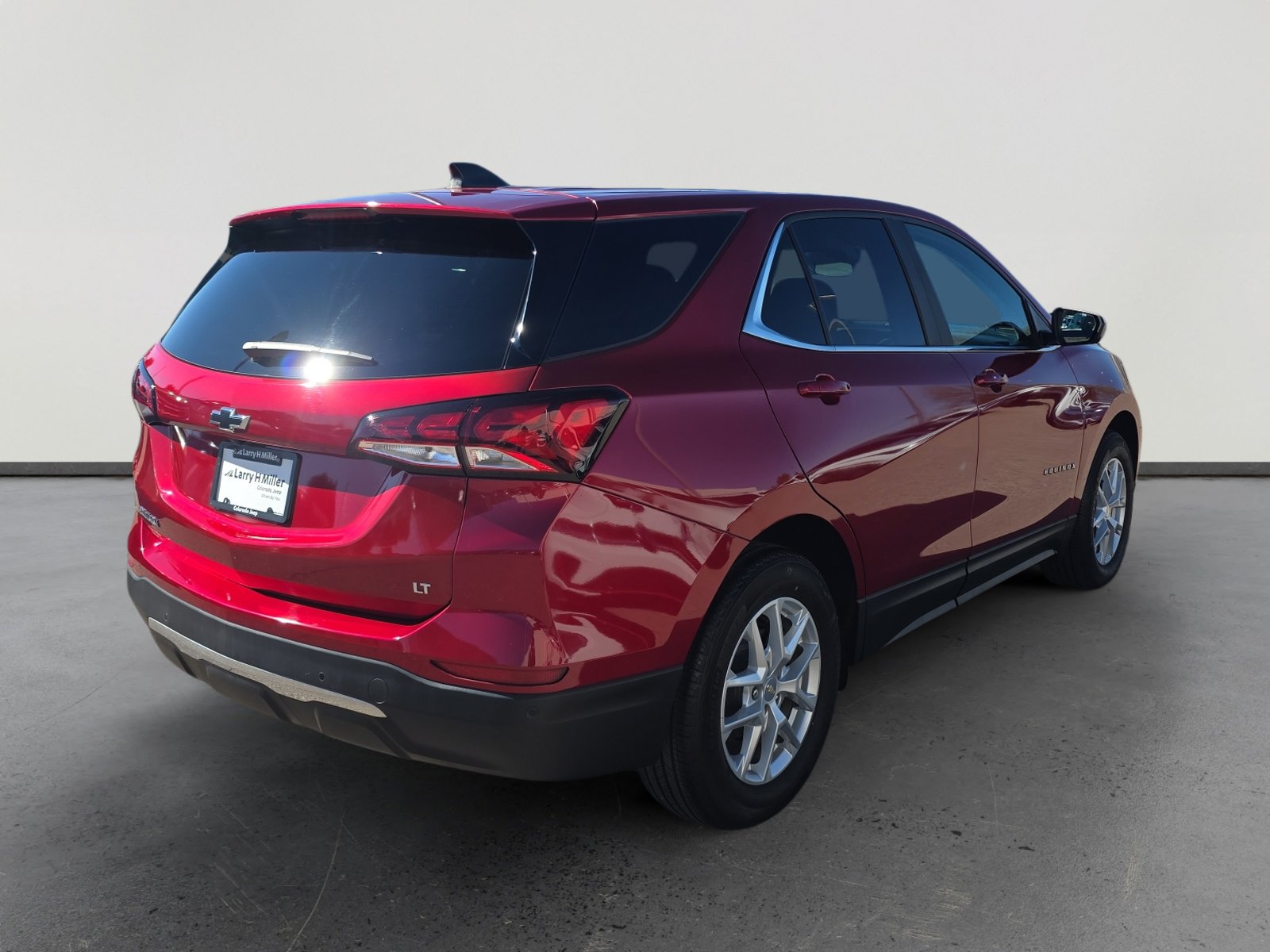 Used 2023 Chevrolet Equinox LT image 5