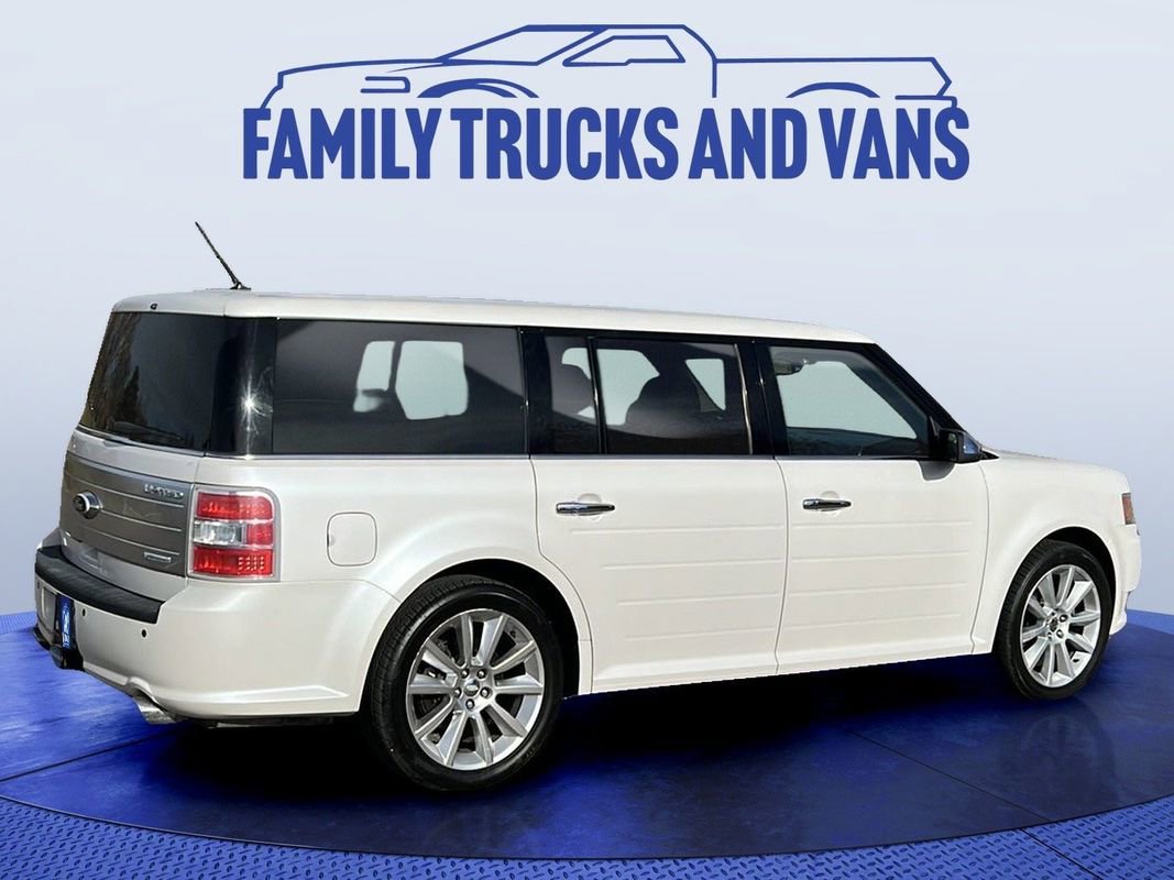 Used 2011 Ford Flex Limited w/ Rapid Spec Order Code image 7