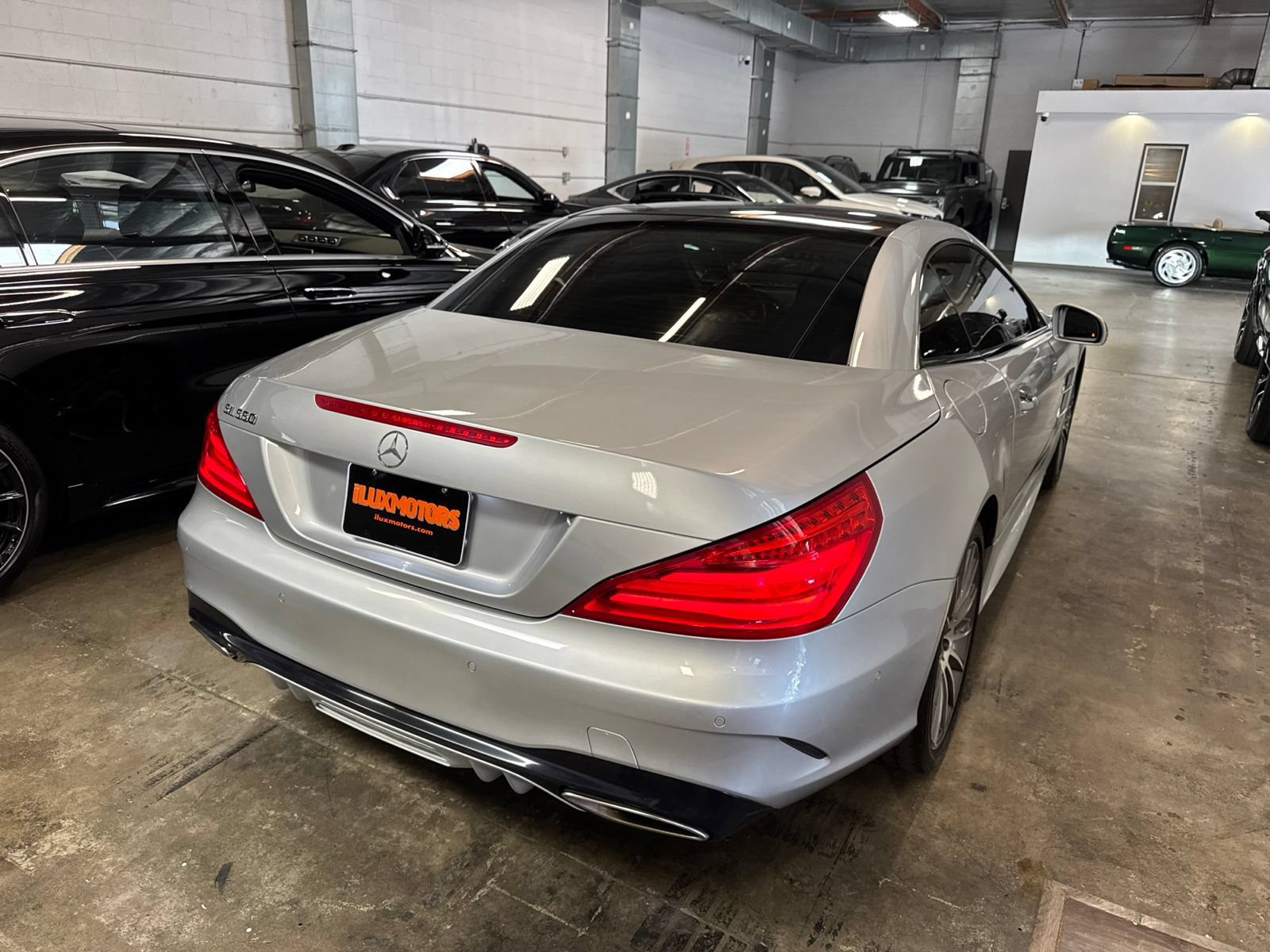Used 2019 Mercedes-Benz SL 550 image 42