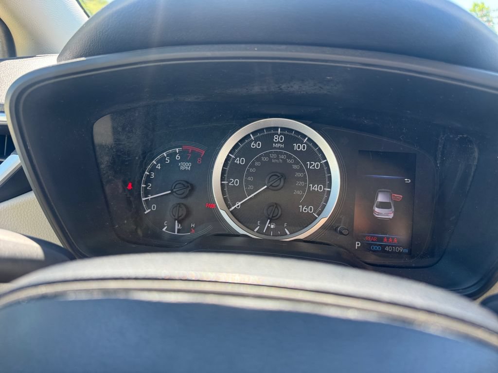 Used 2021 Toyota Corolla LE w/ Carpet Mat Package (TMS) FWD image 19