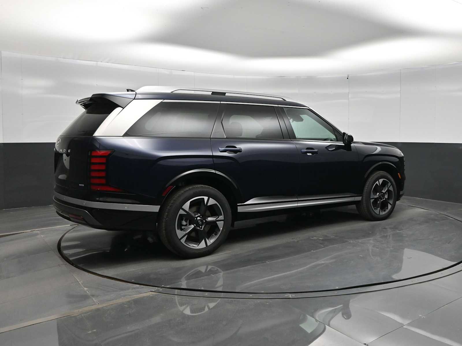 New 2026 Hyundai Palisade Limited AWD/4WD image 8