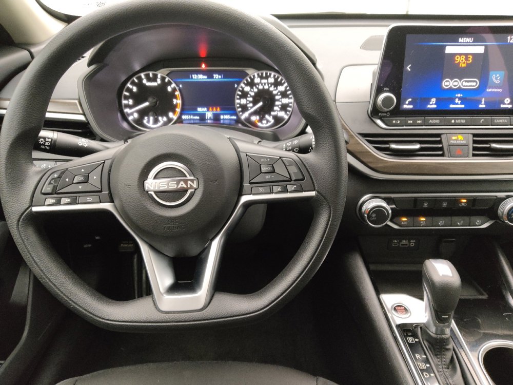 Used 2024 Nissan Altima 2.5 SV image 22