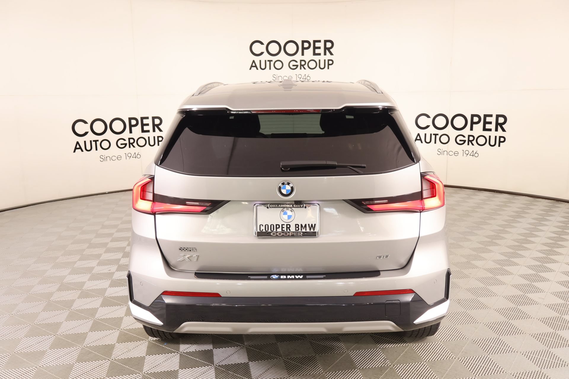 Used 2024 BMW X1 xDrive28i AWD/4WD image 23