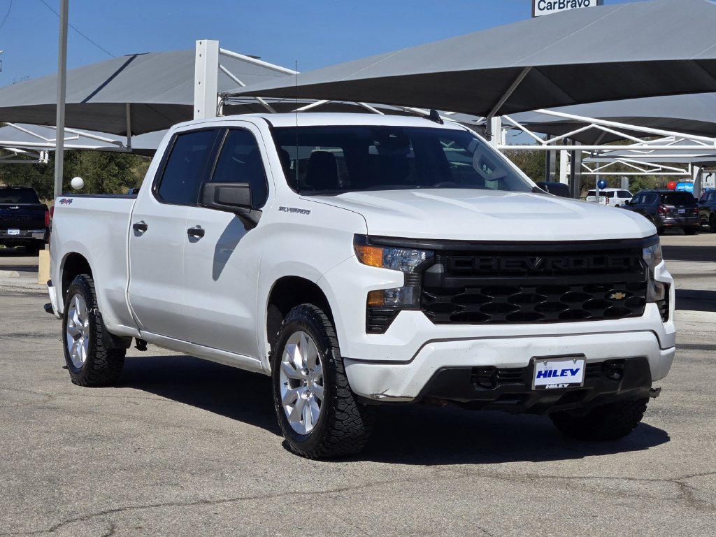 Used 2024 Chevrolet Silverado 1500 Custom AWD/4WD image 3