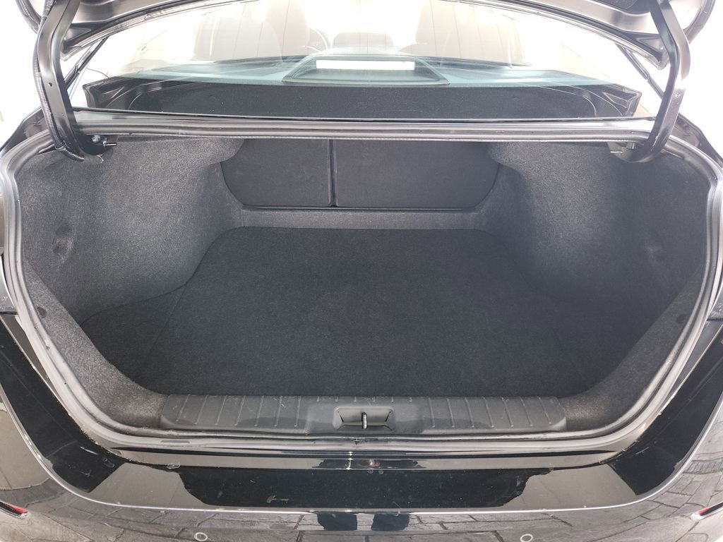 Used 2025 Nissan Sentra S image 13