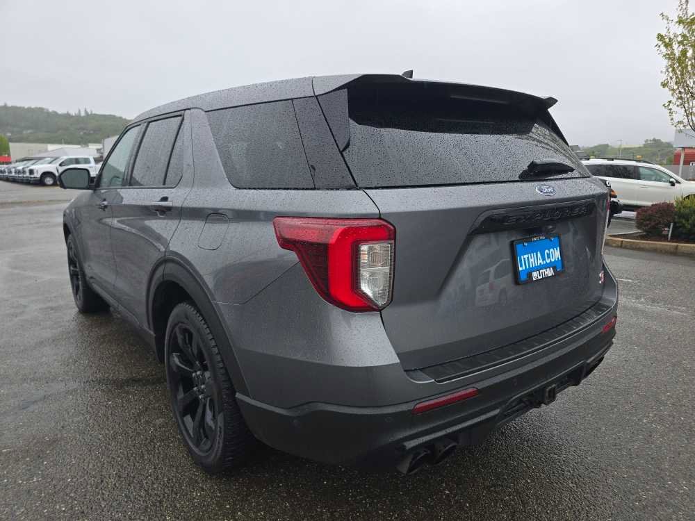 Used 2021 Ford Explorer ST w/ Equipment Group 401A AWD/4WD image 3